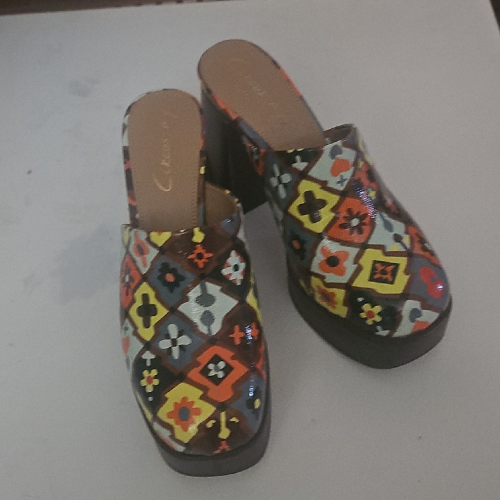 ⚜️Circus by Sam Edelman Multicolor Geometric Mules